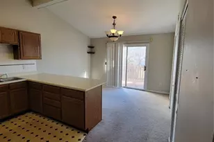 1428 Surrey Ln, Saint Peters, MO 63304 - Photo 3