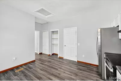 6534 Whitney Avenue, Saint Louis, MO 63133 - Photo 13