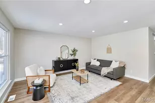 17 Christine Dr, Saint Peters, MO 63376 - Photo 7