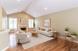 7917 Grantwood Cove Ln, Crestwood, MO 63123 - Photo 7