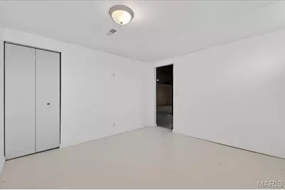 11455 Burgess Avenue, Bridgeton, MO 63044 - Photo 27