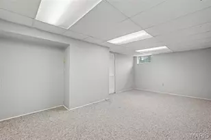 9639 Crestfield Ln, Saint Louis, MO 63126 - Photo 15