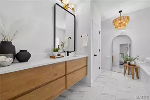 355 Countryshire Dr, Lake Saint Louis, MO 63367 - Photo 21