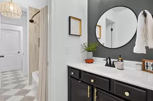 355 Countryshire Dr, Lake Saint Louis, MO 63367 - Photo 27