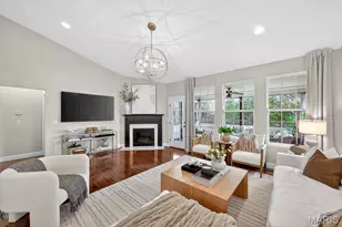 355 Countryshire Dr, Lake Saint Louis, MO 63367 - Photo 5