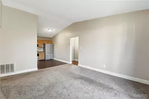 1 Berview Cir, Saint Louis, MO 63129 - Photo 5