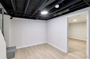 5462 Nottingham Ave, Saint Louis, MO 63109 - Photo 19