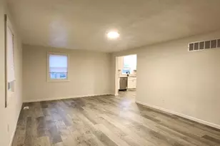 10724 Lacklink Rd, Saint Louis, MO 63114 - Photo 5