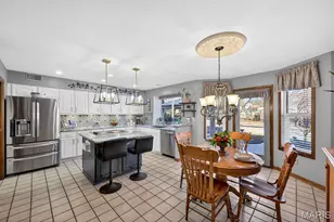 411 Savannah Ridge Dr, Saint Charles, MO 63303 - Photo 15