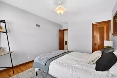 5722 Murdoch Avenue, Saint Louis, MO 63109 - Photo 15