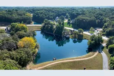 17609 Burnham Court, Chesterfield, MO 63005 - Photo 71