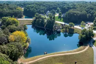 17609 Burnham Ct, Chesterfield, MO 63005 - Photo 71