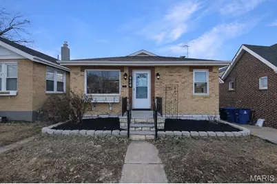 826 Catskill Drive, Saint Louis, MO 63125 - Photo 1