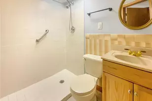 826 Catskill Dr, Saint Louis, MO 63125 - Photo 9