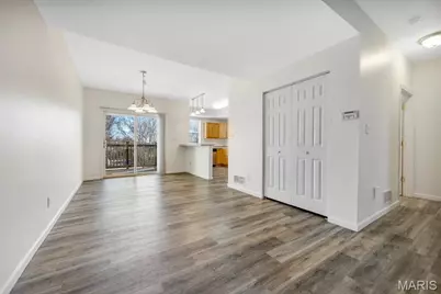 101 Half Moon Bay Lane, Ballwin, MO 63011 - Photo 11