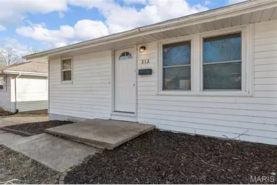 212 Millman Drive, Ferguson, MO 63135 - Photo 5