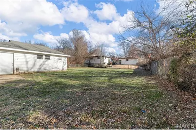 212 Millman Drive, Ferguson, MO 63135 - Photo 9