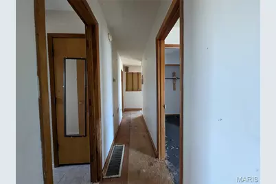 201 S East Street, Warrenton, MO 63383 - Photo 17