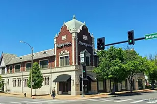 415 DeBaliviere Ave, Saint Louis, MO 63112 - Photo 17