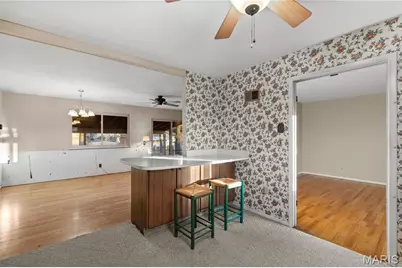 4744 Tonga Drive, Mehlville, MO 63128 - Photo 9