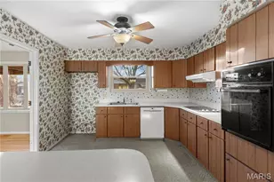 4744 Tonga Dr, Mehlville, MO 63128 - Photo 7