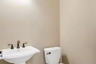 623 Castle Ridge Dr, Wentzville, MO 63385 - Photo 23