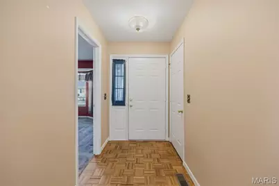 899 Du Pre Court, Saint Peters, MO 63376 - Photo 3