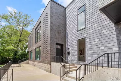 215 N Sarah Street #12, Saint Louis, MO 63108 - Photo 3