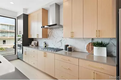 215 N Sarah Street #12, Saint Louis, MO 63108 - Photo 17