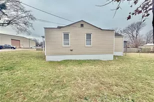 102 8th St, Park Hills, MO 63601 - Photo 3