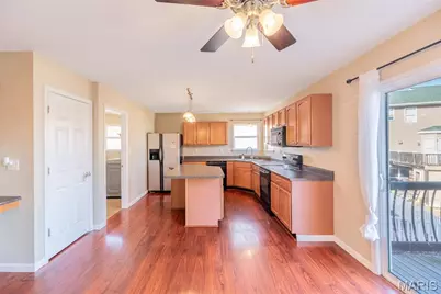34 Logan Crossing Circle, O'Fallon, MO 63366 - Photo 15