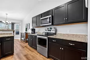 523 Falcons Flight, Wright City, MO 63390 - Photo 17