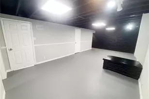 2414 Castle Dr, Moline Acres, MO 63136 - Photo 37