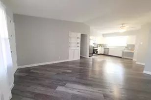 2414 Castle Dr, Moline Acres, MO 63136 - Photo 7