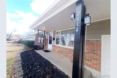 2414 Castle Drive, Moline Acres, MO 63136 - Photo 5