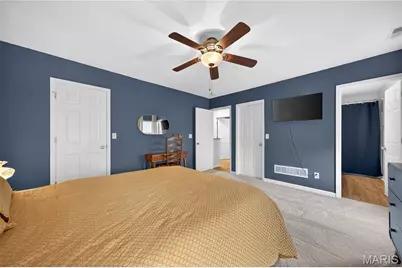 23 Country Heights Court, Lake Saint Louis, MO 63367 - Photo 21