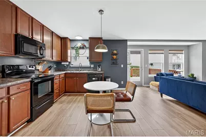 23 Country Heights Court, Lake Saint Louis, MO 63367 - Photo 9