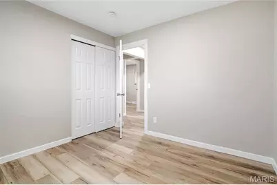 7 Flamingo Drive, Hazelwood, MO 63042 - Photo 19