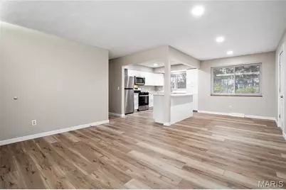 7 Flamingo Drive, Hazelwood, MO 63042 - Photo 11