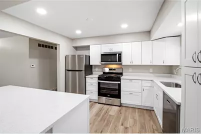 7 Flamingo Drive, Hazelwood, MO 63042 - Photo 13