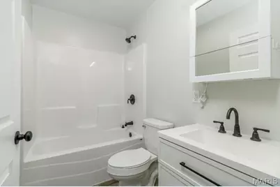 880 East Street, Lebanon, MO 65536 - Photo 15