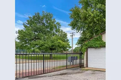 1621 S 11th Street #D, Saint Louis, MO 63104 - Photo 43