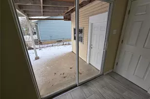 11035 Saturn Dr, Maryland Heights, MO 63043 - Photo 17