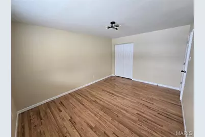 11035 Saturn Drive, Maryland Heights, MO 63043 - Photo 7