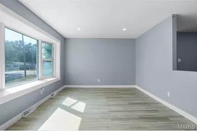 5211 Hunning Road, High Ridge, MO 63049 - Photo 7