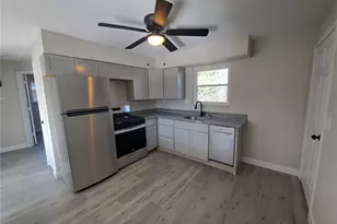 2414 Chesstal St, Saint Charles, MO 63301 - Photo 7