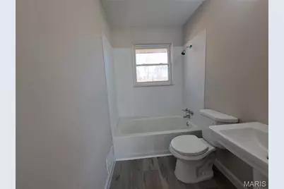 2414 Chesstal Street, Saint Charles, MO 63301 - Photo 11