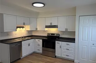 8787 Sieloff Dr, Hazelwood, MO 63042 - Photo 23