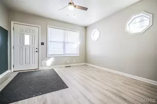 914 W State St, Union, MO 63084 - Photo 5