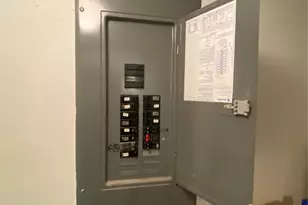 10500 Silkwood Ct, Saint Ann, MO 63114 - Photo 13